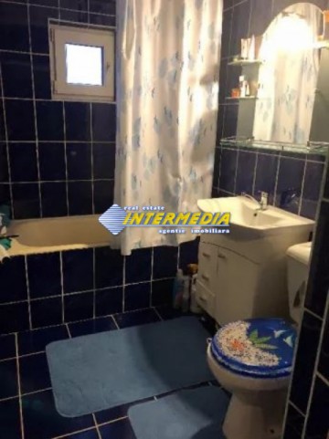 2-camere-de-vanzare-in-cetate-alba-iulia-etaj-1-cu-garaj-4